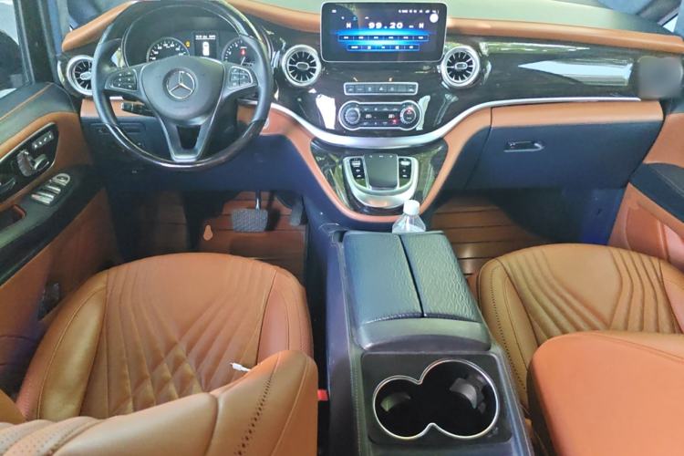 Used Mercedes-Benz Vito 2021 2.0T Business Version 7 Seats