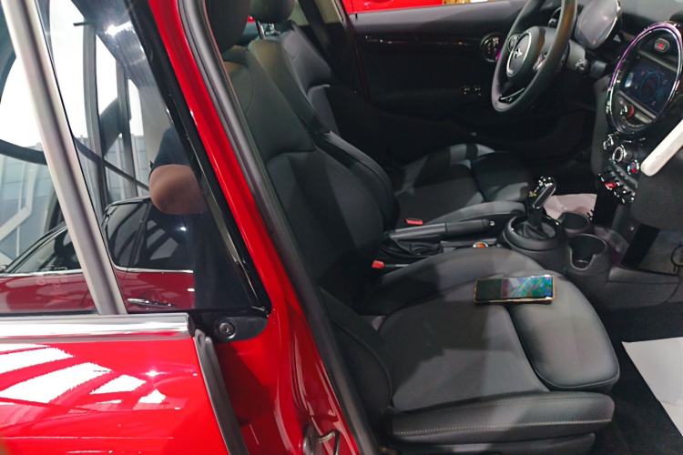 Used MINI 2021 1.5T COOPER Classic Edition Five-Door Version Right Front Seat