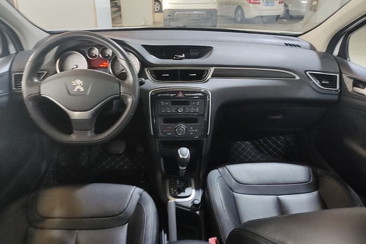 Used Peugeot 308 2014 Enjoyment Edition Classic 1.6L Automatic Fashion Model Center Console