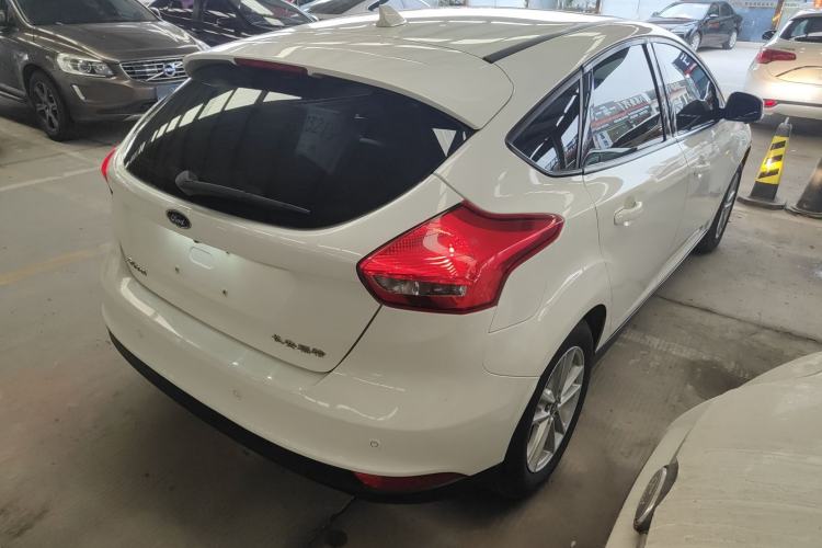 Used Ford Focus 2017 Hatchback 1.6L Automatic Fashion Edition Smart Drive Version Rear Right 45 Deg