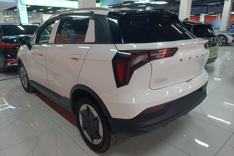 Used Geometry E Firefly 2024 301km Flowing Light