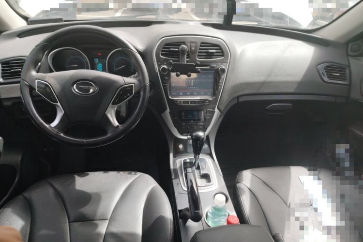 Used GAC Trumpchi GS5 2013 2.0L Automatic Two-Wheel Drive Light Interior Special Edition
