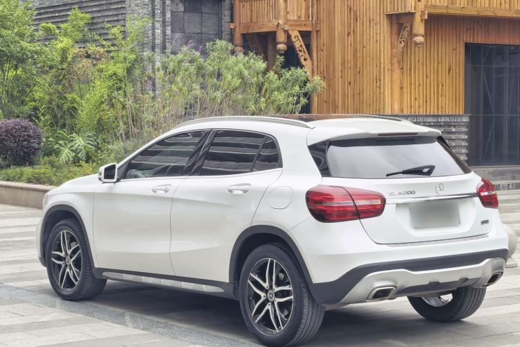 Used Mercedes-Benz GLA 2017 GLA 200 Fashion Model
