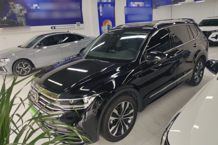 Used Volkswagen Tiguan L 2024 330TSI Automatic Two-Wheel Drive R-Line Enhanced Edition