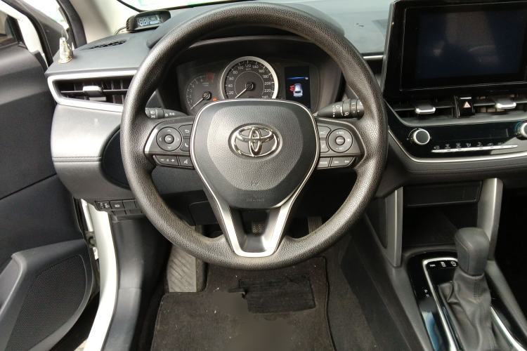 Used Toyota FRONTLANDER 2022 2.0L CVT Leading Edition