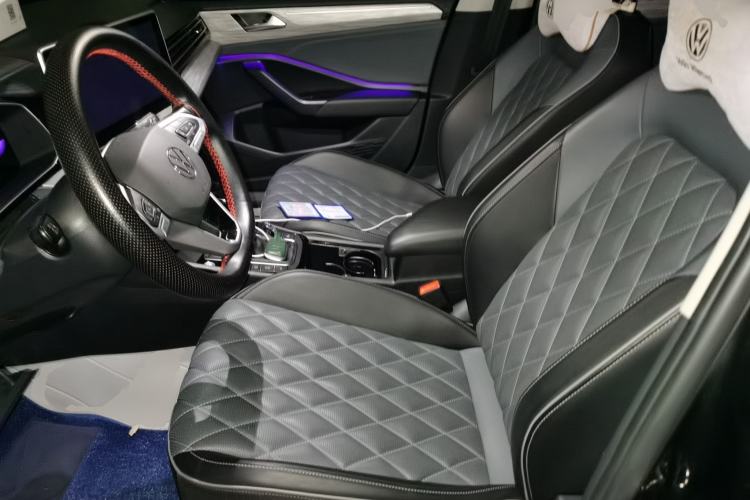 Used Volkswagen Sagitar 2023 300TSI DSG Excellence Edition Left Front Seat