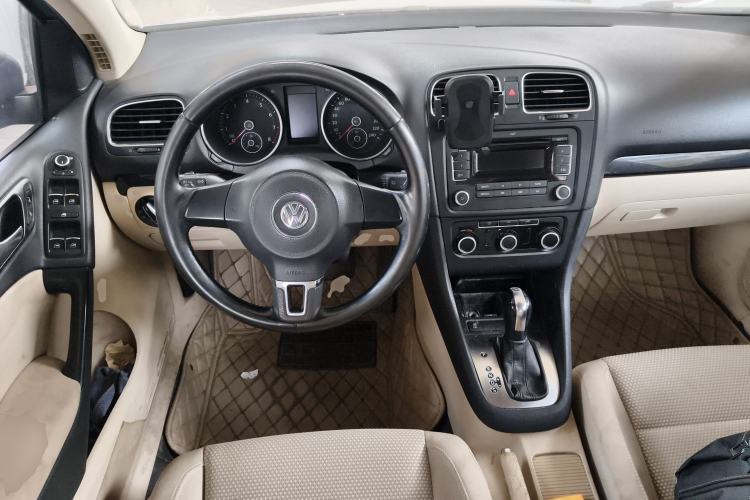 Used Volkswagen Golf 2012 1.4 TSI Automatic Comfort Edition Steering Wheel