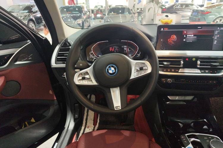 Used BMW iX3 2024 Leading Type Steering Wheel