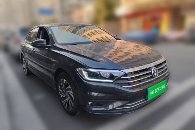 Used Volkswagen Sagitar 2022 280TSI DSG Flyover Edition Front Right 45 Deg