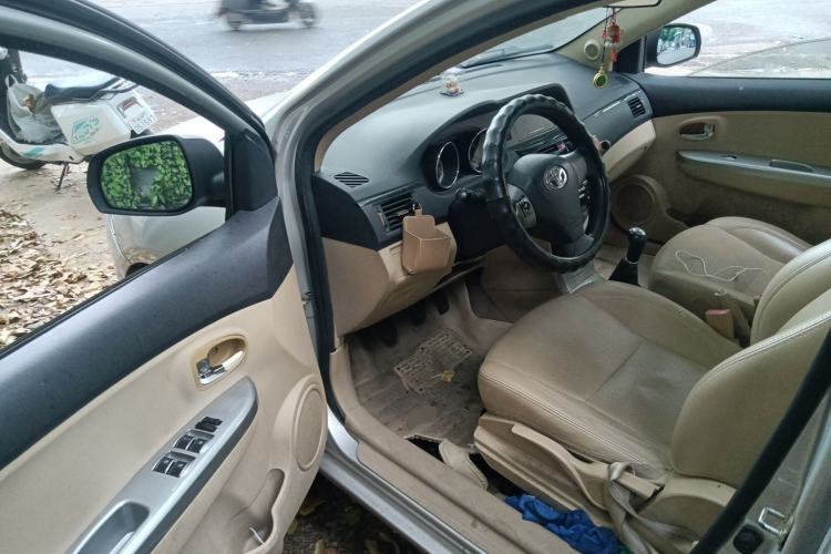 Used Great Wall C30 2013 1.5L Manual Luxury Model Driver Seat