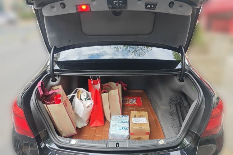 Used BMW 7 Series 2013 740Li Luxury Model Trunk