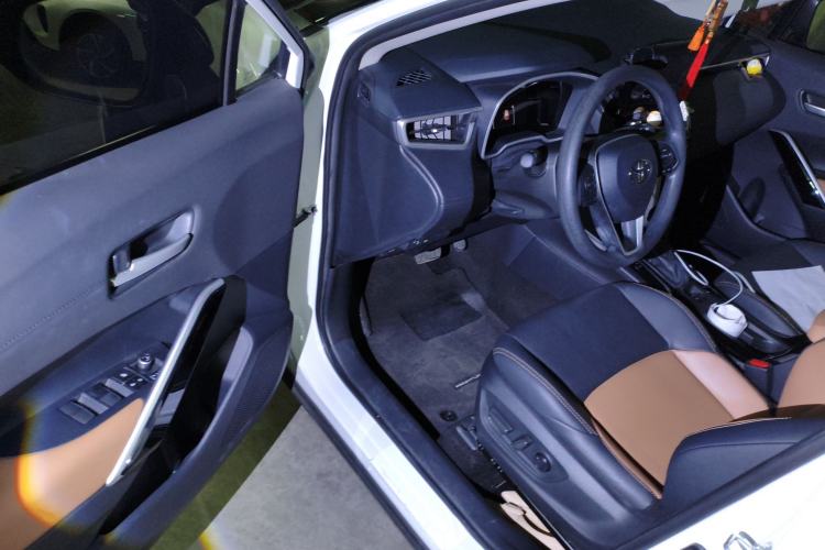 Used Toyota FRONTLANDER 2023 2.0L CVT Sport Edition Driver Seat