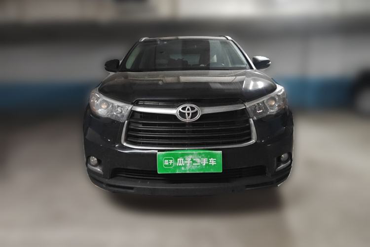 Used Toyota Highlander 2015 2.0T Two-Wheel Drive Luxury Edition 7 Seats Front