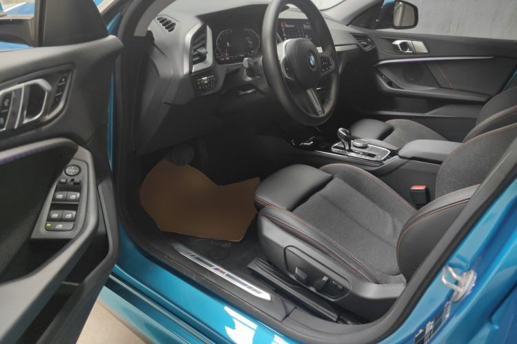 Used BMW 2 Series 2021 225i 4-Door Coupe M Sport Package Driver Seat