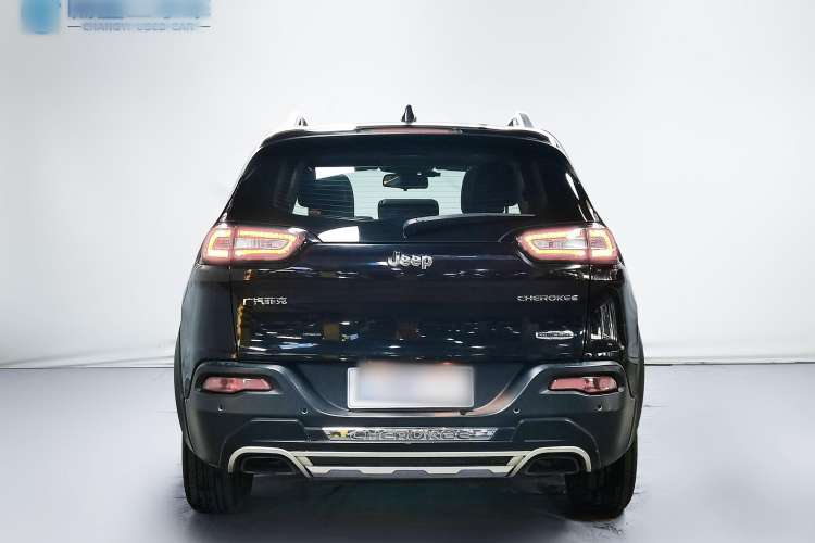 Used Jeep Cherokee 2016 2.4L Leading Edition