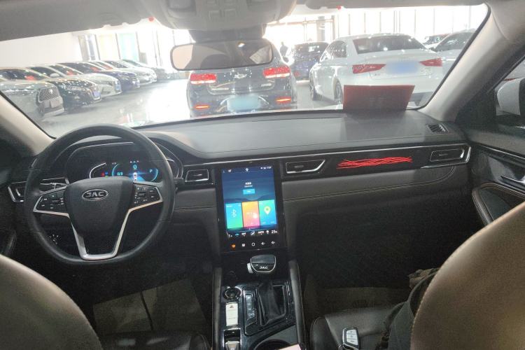 Used JAC Group J7 2020 1.5T CVT Superior Trim Center Console