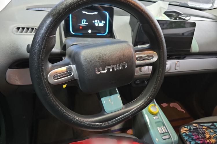 Used CHANGAN NEVO Lumin 2022 155 km – Refreshingly Sweet Edition Steering Wheel