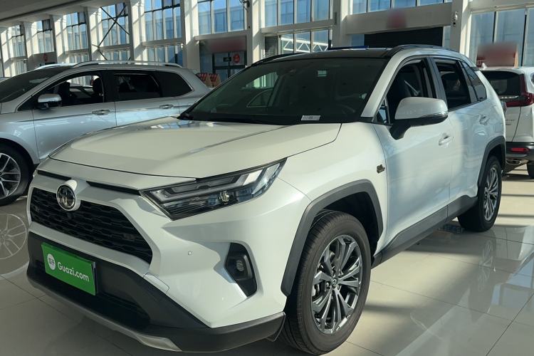 Used Toyota RAV4 2023 2.0L CVT Two-Wheel Drive 20th Anniversary Platinum Edition