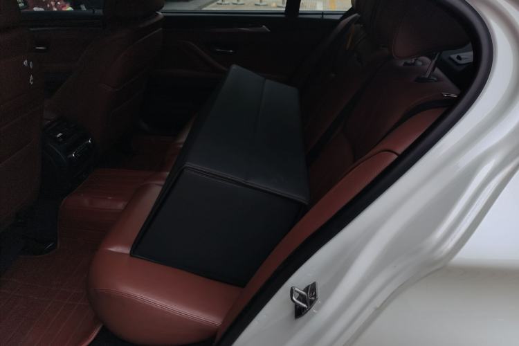 Used BMW 5 Series 2015 535Li Leading Model