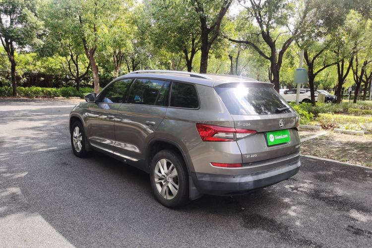 Used Skoda Kodiaq 2018 Facelifted TSI330 5-Seater Two-Wheel-Drive Comfort Edition