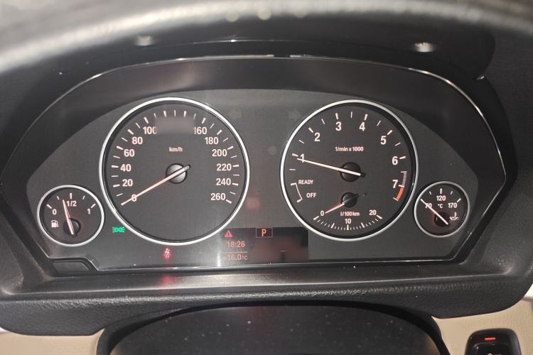 Used BMW 3 Series 2015 316Li Fashion Model