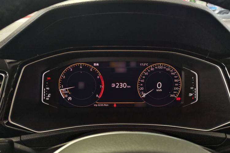 Used Volkswagen T-ROC 2022 280TSI DSG Two-Wheel Drive Comfort PLUS Instrument Cluster