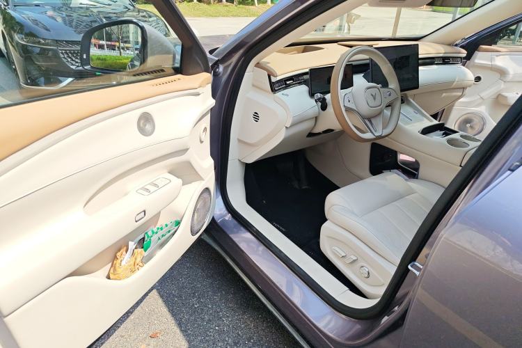 Used VOYAH FREE 2025 Model FREE+ Four-Wheel-Drive Qiankun Edition Driver Seat