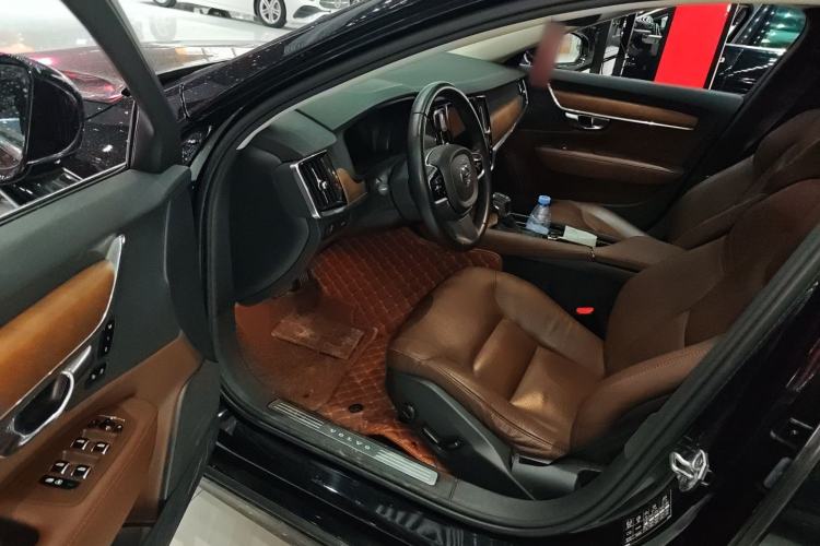 Used Volvo S90 2020 T5 Zhiyi Luxury Edition
