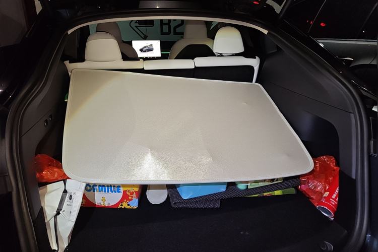 Used Tesla Model Y 2024 Rear-Wheel-Drive Version Trunk