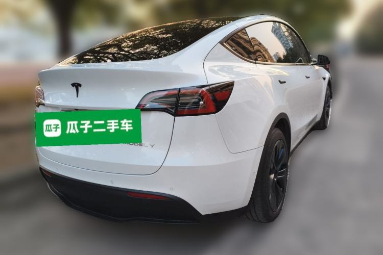Used Tesla Model Y 2023 Rear-Wheel-Drive Version