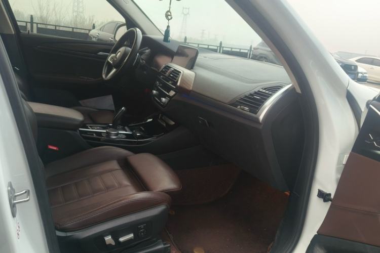 Used BMW X3 2021 xDrive28i M Sport Package Interior 2