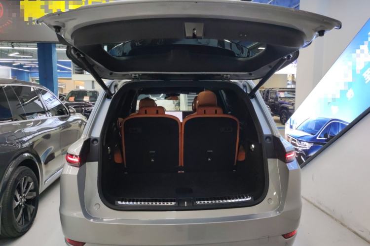 Used Li Auto L9 2022 Max model