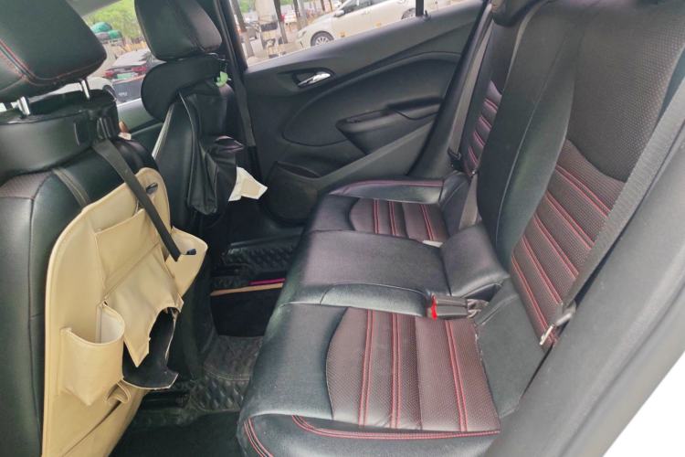 Used Chevrolet Cruze 2018 Redline 320 Automatic Pioneer Edition