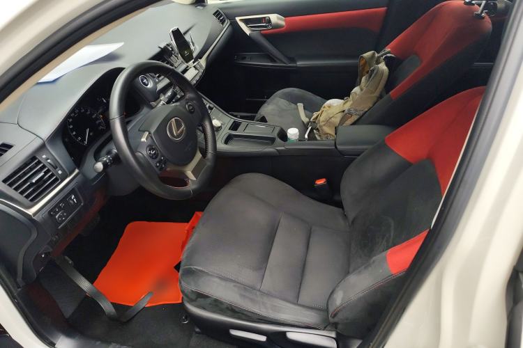 Used Lexus CT 2017 CT200h Elite Edition Monotone China VI
