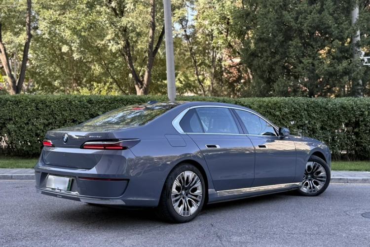 Used BMW i7 2023 eDrive50L Premium Luxury Package
