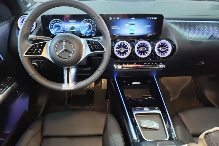 Used Mercedes-Benz EQA 2025 EQA 260
