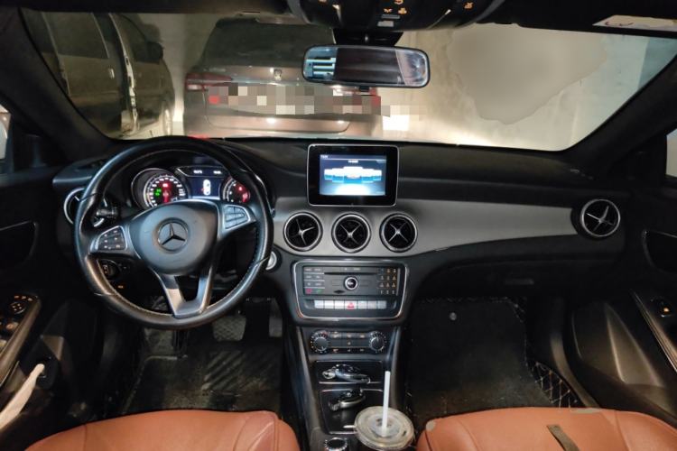 Used Mercedes-Benz CLA 2017 CLA 200 Sport Edition Center Console