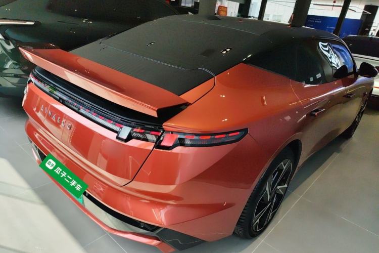 Used Lynk & Co Z10 2025 95 kWh 702 km All-Wheel Drive Intelligent Driving Ultra
