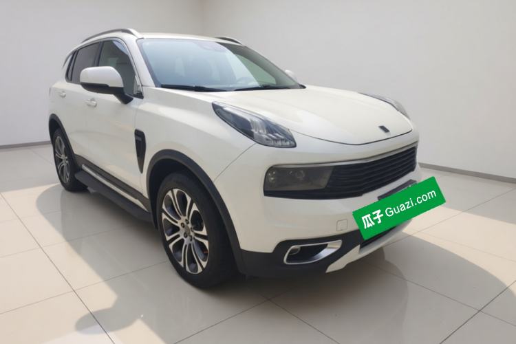 Used Lynk & Co 01 2017 2.0T Two-Wheel Drive Pro Edition Front Right 45 Deg