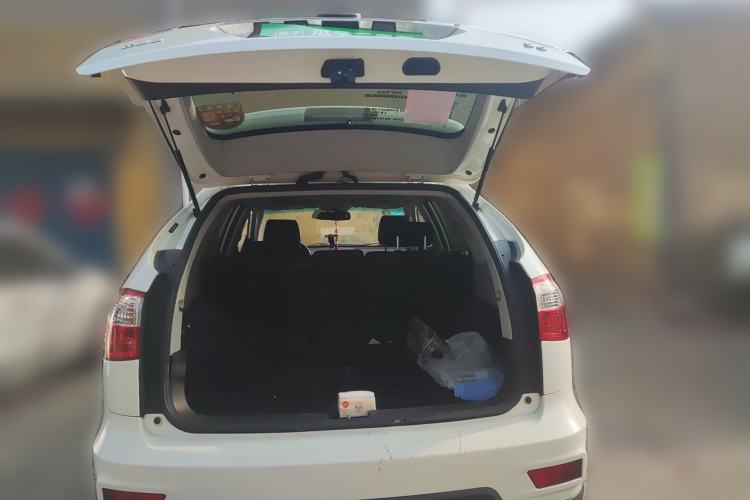 Used BYD S6 2013 Platinum Edition 2.0L Manual Luxury Model