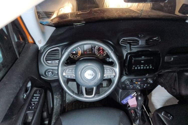 Used Jeep Renegade 2019 220T Automatic Elite Edition
