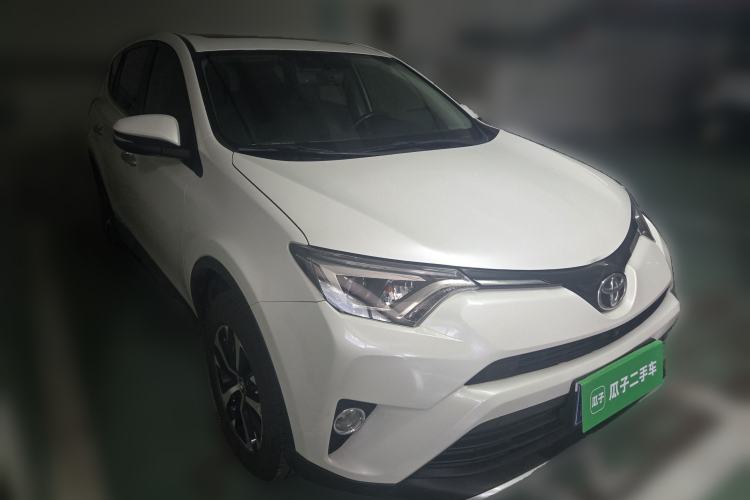 Used Toyota RAV4 2016 2.0L CVT 4x4 New Edition China V Standard
