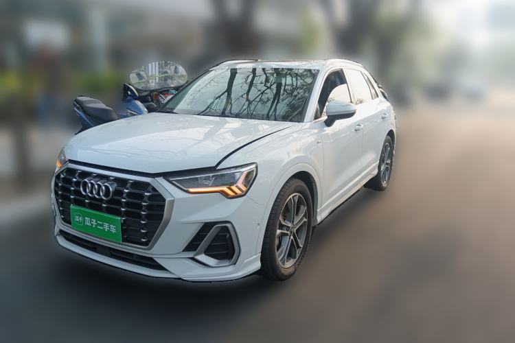 Used Audi Q3 2021 40 TFSI Fashion Dynamic Model