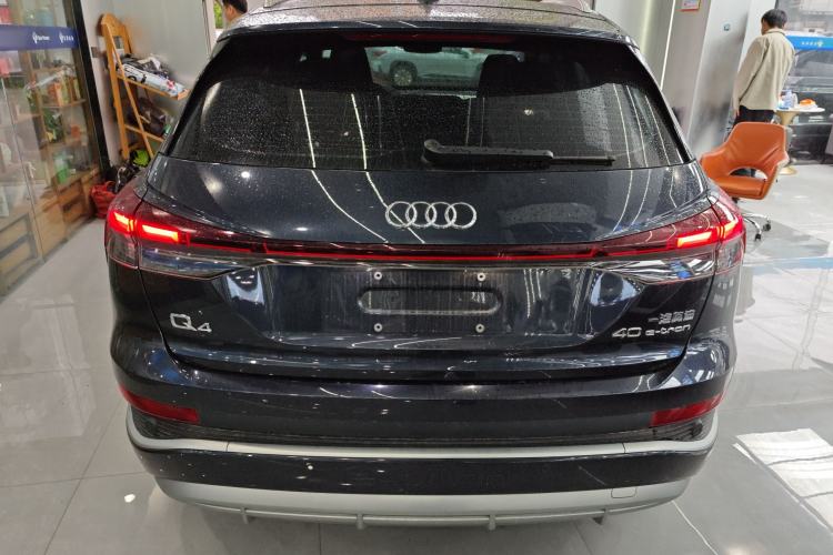 Used Audi Q4 e-tron 2024 40 e-tron Boundary Edition in Midnight Blue Rear