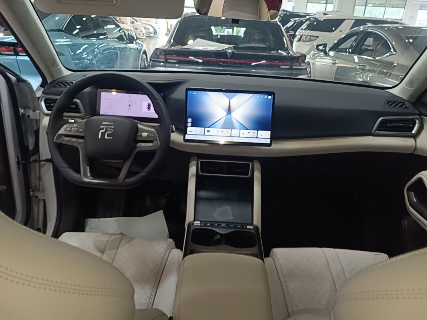 BYD Yuan UP 2025 Intelligent Driving Version 401 KM Dynamic Edition — снимка 12
