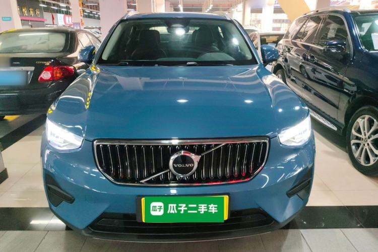 Used Volvo XC40 2024 B4 4x4 Smart Luxury Edition
