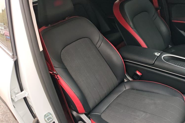 Used ORA Good Cat GT 2025 Model, Mulan Edition, 430km Luxury Version
