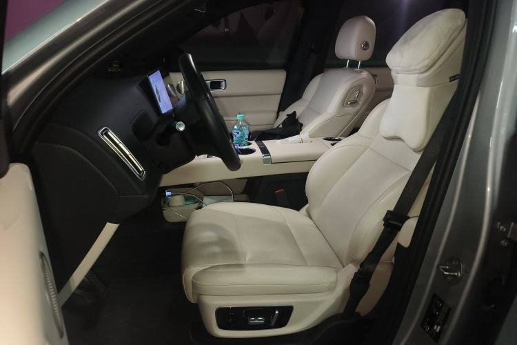 Used Li Auto L9 2022 Max model