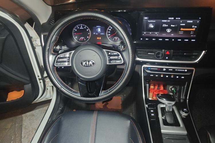 Used Kia KX3 2020 1.5L CVT Trend Edition Steering Wheel