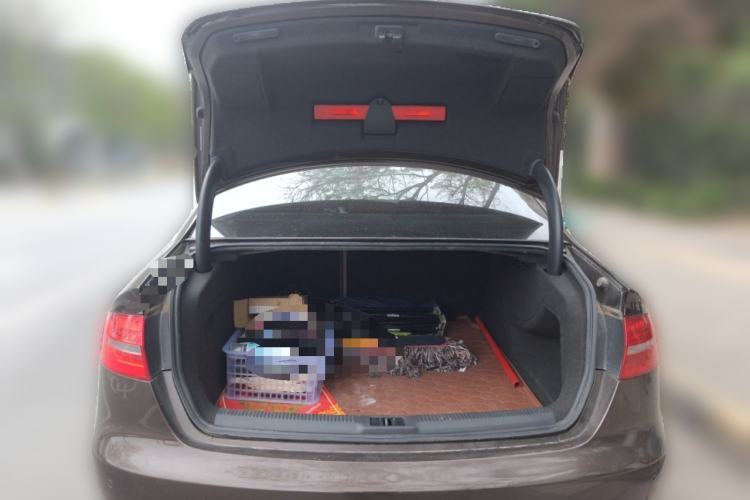 Used Audi A4L 2015 35 TFSI Automatic Standard Model Trunk